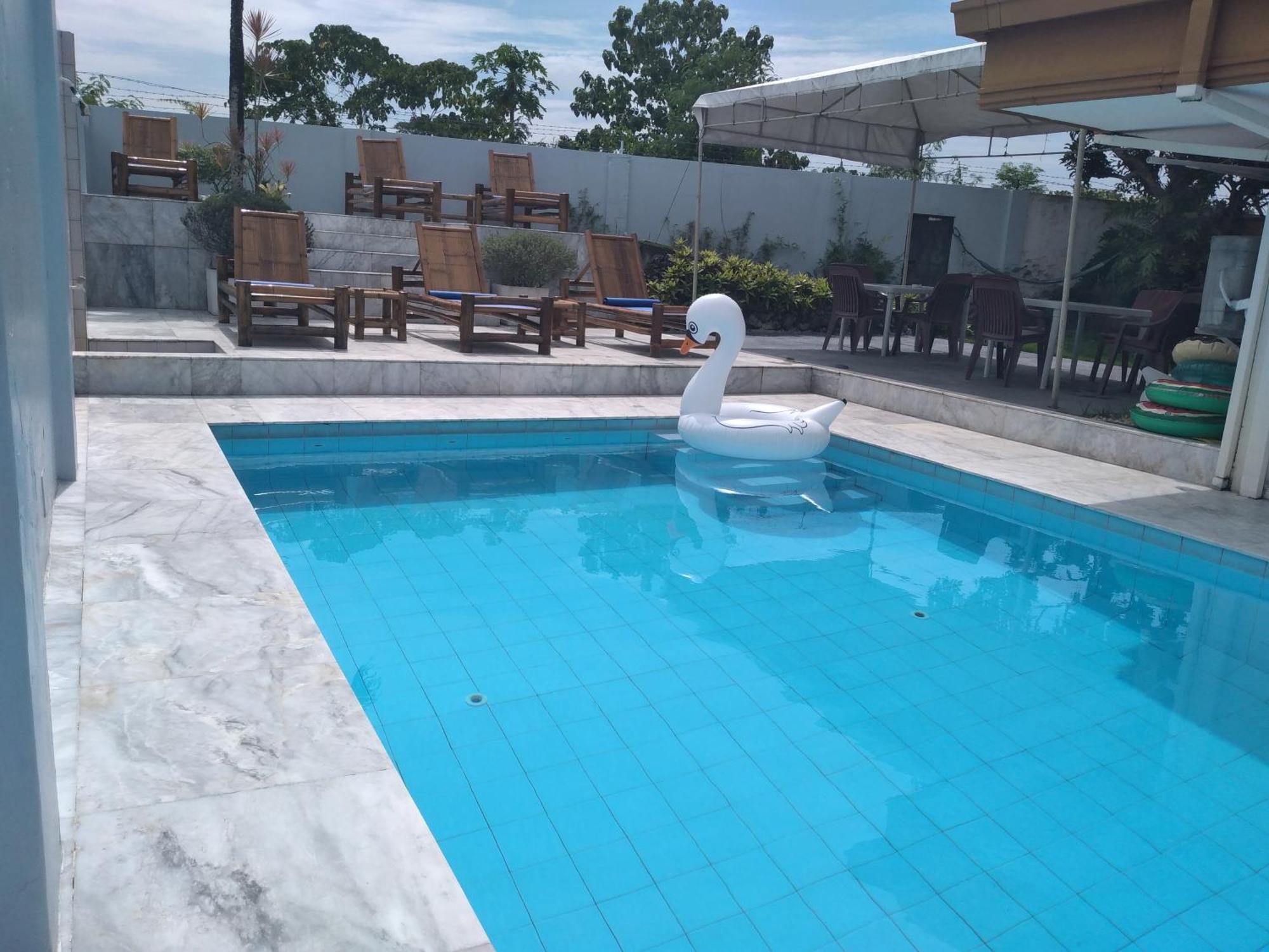 Backpackers Place In Seaviewhills Bohol Panglao Bilik gambar